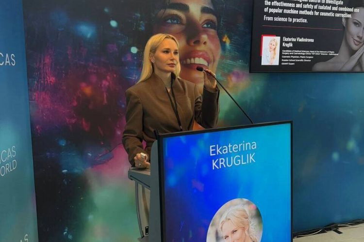 Екатерина Круглик, главный врач VIP Clinic на IMCAS World 2026 в Париже