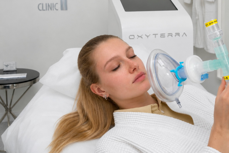 В арсенале нашей клиники появился инновационный аппарат OXYTERRA!